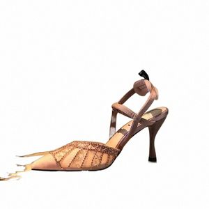 Scarpe con cinturino alla caviglia ricamate slingback rosa con tacco alto décolleté con tacco a rocchetto Designer di lusso da donna Scarpe eleganti Sandali con tacco da sera