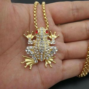 Anhänger Halsketten Europäischer und amerikanischer Hip-Hop-Hiphop-Schmuck 316 Edelstahl vergoldeter Diamant-Rotaugen-Frosch-Anhänger