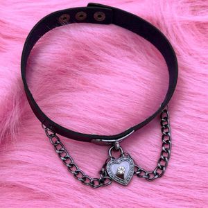 Chokers Women Punk Rock Gothic PU Leather Heart Necklace Spike Rivet Collar Studded Choker Body Jewelry Cosplay Party Gift Llis22