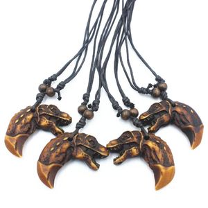 Chains Cool Imitation Yak Bone Crocodile Tooth Design Necklaces Animal Teeth Pendants Jewelry For Men WomenChains
