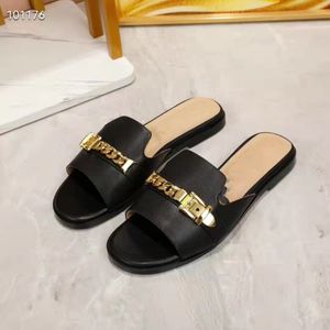 2022 designer design fashion women's sandals slippers leather thick heeled shoes luxury atmosphere high quality you are siz 35-41