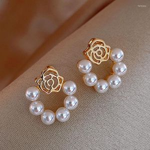 Stud eleganckie puste kolczyki kwiatowe róży dla kobiet proste mini imitacja Pearl Ear Girls Party Wedding Biżuter