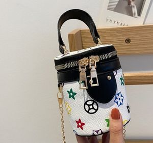 سيدات واحدة الكتف الرسول أكياس المرأة حقائب اليد الفاخرة مصممة أزياء دلو عرضية هدايا حقيبة صغيرة