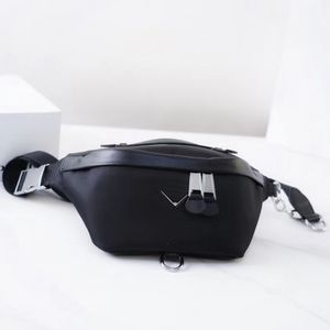 Toptan satış Lüks tasarımcılar bel çantaları klasik siyah cep telefonu kasası tuval naylon büyük ve küçük stil bumbag kemer çanta yüksek kaliteli tasarımcı fanny paketi p3006