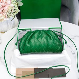 7A High End Quality Bag Designer Pouch Mini Shoulder Clutch Tote Bags Crossbody Luxury Woven Weave Väv äkta läder Womens Fashion Totes Green Purse Handbag 22cm