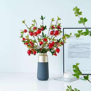 5ヘッドザクロの花の支店シミュレーション植物ホーム新年の装飾装飾品ディスプレイ偽の果物植物の装飾