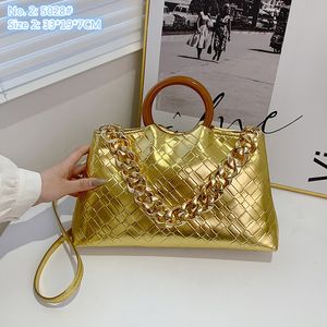 Wholesale factory women shoulder bags 2 elegant style pleated handbag simple woven messenger bag large capacity fashion leather handbags