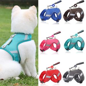 Dog Collars Leashes Pet Reflective Lead Leash調整可能な通気性メッシュベストハーネス製品小さな屋外の歩行安全用品