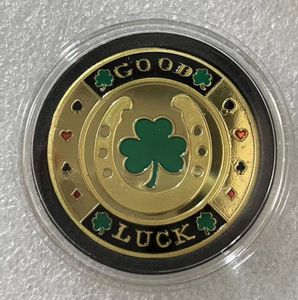 5pcs/lot Gifts Gold Green Clover Good Luck Challenge Coin Fashion Poker Card Guard Chips Token Coin Collections With Coin Capsule.cx