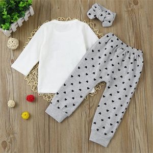 elenco di abbigliamento per bambini bianco puro 100% cotone lettera T-shirt stampa pantaloni grigi ragazze nate tre pezzi LJ201223