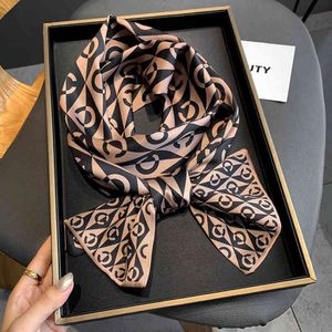 2021 Marca de Luxo Skinny Scarf Mulheres Imprimir Headband Gravata Gravata Senhora Enrolamentos Gravatas Bandana de Cabelo Feminino Fashion Bandana