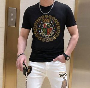 コットンスリム男性Tシャツカジュアルゴージャスな豪華なパターンホットダイヤモンドファッションメンズトップ新しい短袖Tシャツメンズ衣類S-4XL