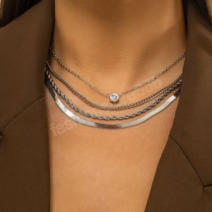 Collana con ciondolo con strass Boho Collana da donna multistrato moda retrò oro metallo serpente catena torsione clavicola collane gioielli per ragazze