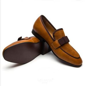 Micro-Männer Wildleder mit Bogen-Tie-handgefertigter Männerkleid Hochzeitsfeier Schuhe luxuriöse Slipper B 's