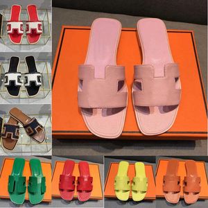 Beyaz Kama Ayakkabıları Kumsal toptan satış-H Sandal Kadınlar Oran Terlik Yaz Tasarımcısı Plaj Ayakkabı Chypre Lady Fashion Flat Loafers Slaytlar Orijinal Deri Kaş Sarı Yeşil Beyaz Kama Sandlas Classic