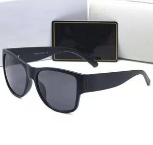Мода классика Женщины Солнцезащитные очки Дизайнер Солнцезащитные Очки Goggle Вождение Пляж Очки Eyeglasses для MEN4275