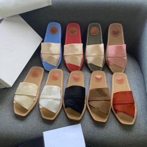 2022 Luxury designer sandals Slipper Cross Woven Roman Slippers Shoes Print Slide Summer Wide Flat Lady Canvas Lettering Fabric Outdoor Leather Sole 10 color