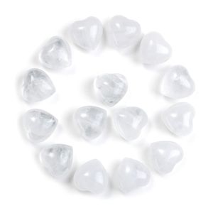 Ornamenti in pietra di cristallo bianco naturale scolpito 15 * 10MM Chakra del cuore Guarigione Reiki Quarzo minerale Pietre preziose burattate Decorazioni per la casa a mano