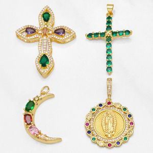 Anhänger Halsketten Grünes Kristallkreuz für Halskette CZ vergoldet Mond Jungfrau Maria liefert Schmuckherstellung Bulk Pdta801Pendant