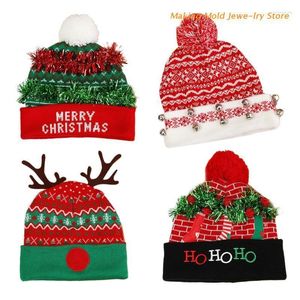 Beanie/Kafatası Kapakları Işıklarla Vahşi Noel Şapkası/Bell Noel Baba Kadın Erkek Noel Dekorasyonu 45BCBEEANIE/Kafatası Elob22