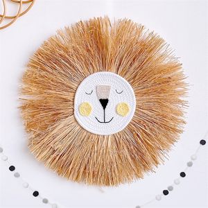 Cartoon Lion Head Hanging Decorations INS Nordic Hand woven Kids Room Decor Cotton Thread Weaving Animal Ornaments Wall Hanging 220407