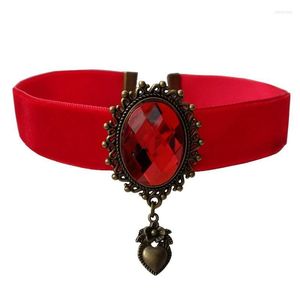 Girocolli YiYaoFa Nastro rosso fatto a mano Collana girocollo Ciondolo Accessori donna Gioielli gotici Dichiarazione Party DD-31Girocolli Sidn22