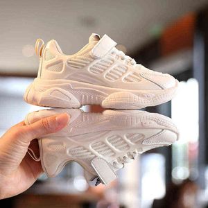 Dziewczęce Buty sportowe 2021 Wiosna i jesień nowe dzieci Siatka oddychająca Blunking Sneaker Boys Soft-Soleded Buty G220517