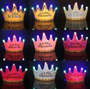 LED Crown Decoration Hat Christmas Cosplay King Princess Crown Happy Birthday Cap Luminous Xmas Hats Färgglada mousserande huvudbonader Free DHL F060701