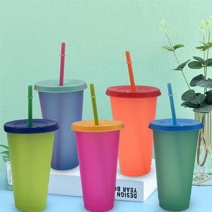 Tumblers med lock och halmdryck mugg plastfärg byte kopp pp material temperatur avkänning koppar magi 5 5 hb h12486