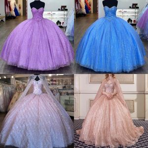 Sparkle Paillettes abiti da 15 anos 2022 Puffy Abito Quinceanera con mantella basca Dolce 16 Abito Abito lungo da ballo Sweetheart Lace-Up Ballgown Oro Blu Lilla Rosa