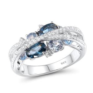 Anelli di banda d'argento per le donne blu spinello cubic zirconia zirconia Moissanite Anello di fidanzamento da sposa Trendy Belle gioielli