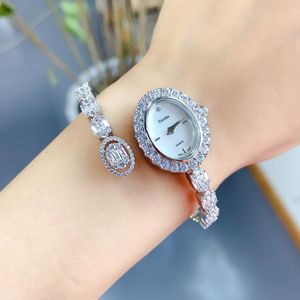 Link Chain Women's Watches Elementos de circón cúbico Bracelet de cristal Vista para la fiesta de bodas Joyas de moda hechas con Wholesalelink Linkli