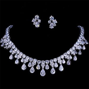 Emmaya Zircons Högkvalitativa vita guldfärg Cubic Zirconia Bridal Wedding Necklace and Earring Set Party Gift 220726