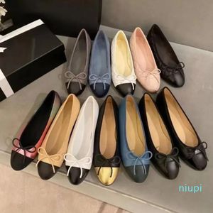 Ballet Flats Sapatos Sapatos de vestido Veludo sazonal Casual Summer Beach Meia moda Mulher Designers Designers Tamanho de luxo 35-40