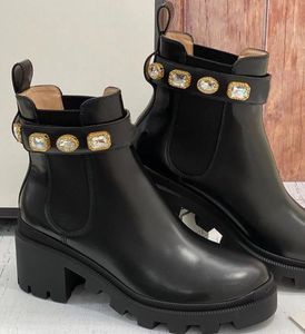 Elegante Damen Stiefeletten mit Kristallriemen und Gürtel, Winter-Martin-Booties, Designer, schwarzes Kalbsleder, runde Zehenpartie, klobige Absätze, Kampfstiefel, EU 35–42