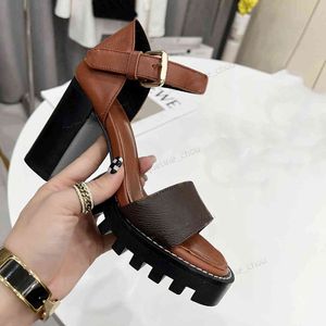 Luxury Woman Sandals Summer 9cm Chunky Heels Real Leather Platform Gladiator Sandles With Box Size 35-42