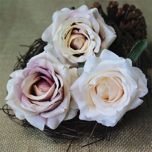 50 pezzi di seta artificiale rosa teste di fiori scatola di festa di nozze regali accessorio decorazione di Natale corona di seta rosa flores artificiales T200903