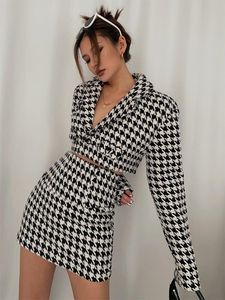 Arbeit Kleider Stück Sets Damen Outfits 2022 Herbst Winter Koreanische Mode Vintage Plaid Jacke Mantel Cropped Top Match Rock anzüge BlazerArbeit