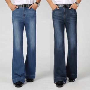 Jeans män casual solid färg flared byxor mode streetwear bredben byxor lös pocket boot cut punk plus storlek 220328