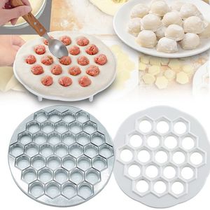 Macchina per gnocchi da cucina Pressa per impasto Ravioli per stampi Stampo per pasta fai da te Forma 37 fori 220721