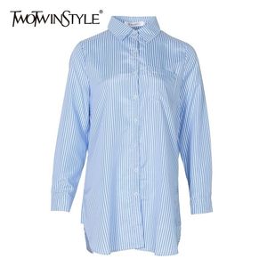 TWOTWINSTYLE Sommer Casual unregelmäßige Frauen Bluse Revers Lange Hülse Plus Größe Gestreiften Hemd Weibliche Mode Kleidung 210401