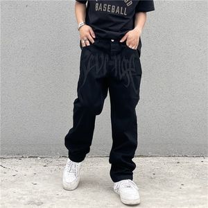 メンズパンツ Y2K エモファッション黒ストリート刺繍ローライズだぶだぶのジーンズのズボンストレートヒップホップ Alt デニム男性服 220826