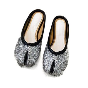 9-Farben Split Toe Mules Glitter Cover Hausschuhe Damen Sandalen Flip Flops Tabi Ninia Schuhe für Riband Flats Slides