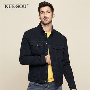 Kuegou Mens denim ceket Güney Kore tarzı moda bahar ceket siyah gri ince kovboy ceket yakalar üst boyut KW2988 201116