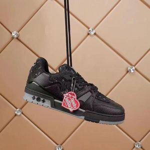 Timsah Rahat Ayakkabılar toptan satış-Tasarımcı Moda Eğitmeni Sneaker Intage Sıradan Ayakkabı Virgils Timsah Dökülmüş Siyah Gri Kahverengi Beyaz Yeşil Buzağı Deri Fransız Ablohs Kav