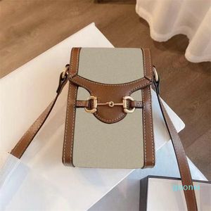 2022 Luxurys Designers Portafoglio Geranio Stampa Moda Borse Portacarte Portare in giro Donne Carte di denaro Monete Borsa Uomo Borsa in pelle Lunga t8889