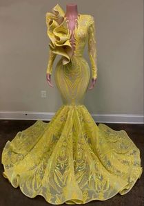 2022 Yellow Lace Sequins Mermaid Prom Party Dresses Sheer Neck Long Sleeves Plus Size Formal Evening Occasion Gowns Vestidos De Novia