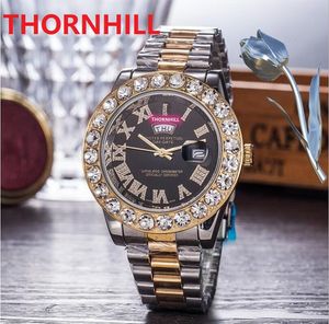 fulla rostfritt stålklockor 43 mm kvarts kronografrörelse män stora diamanter ring romersk nummer mode kristall toppkvalitet fin modell armbandsur