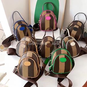 Bolsas de grife de luxo Minimochila estilo sacola Bolsas de praia para compras em couro Bolsa de ombro com patchwork de couro Bolsas de grife de luxo