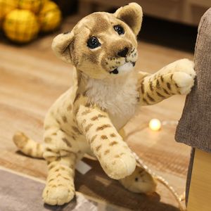 Adorável simulação Lion Tiger Leopard Plush Toys Cute